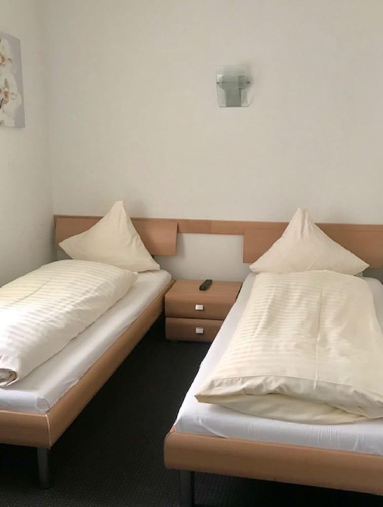 Balegra City Hotel Basel Contactless Self Check-In Exteriér fotografie